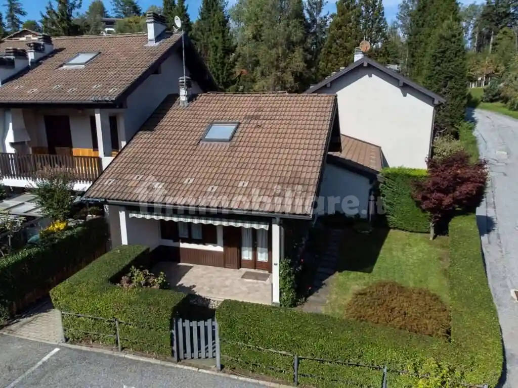 Villetta a schiera in vendita a Premeno