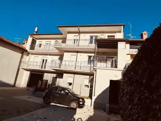 Appartamento in vendita a Nembro