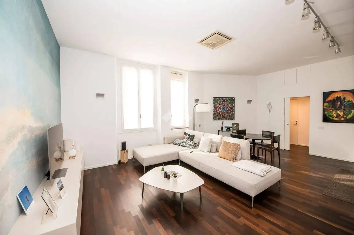 Appartamento in vendita a Milan
