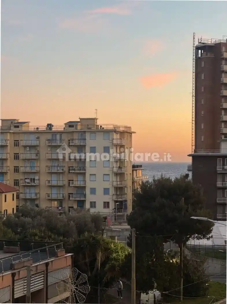 Appartamento in vendita a Taggia