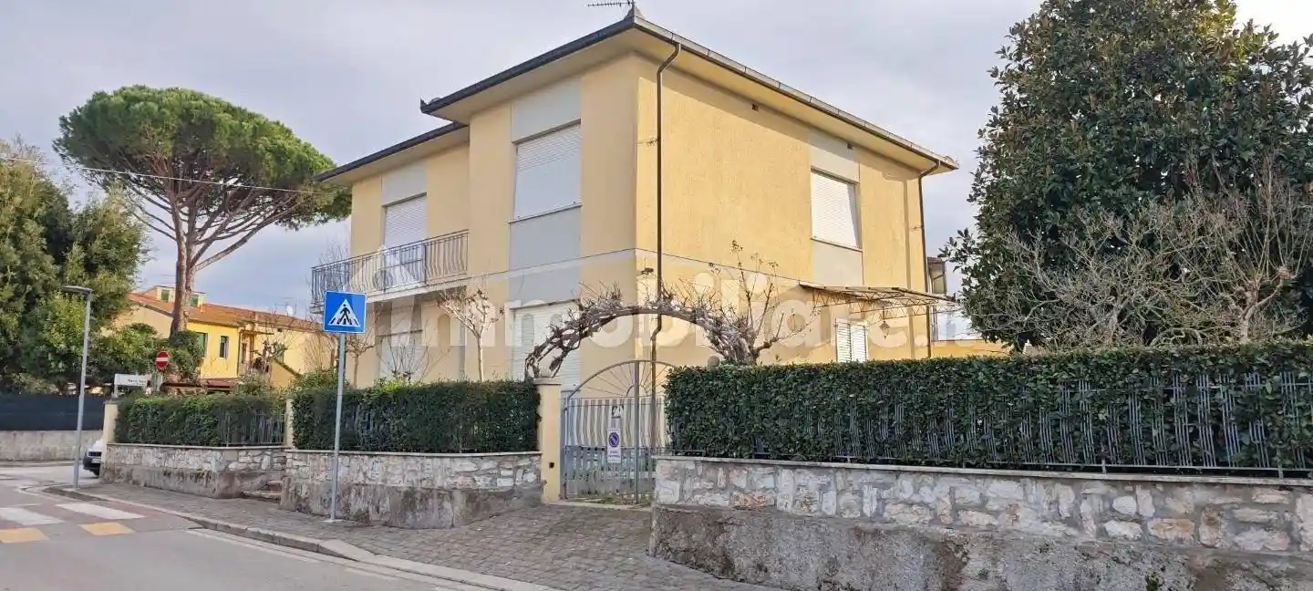 Villa in vendita a Casciana Terme Lari