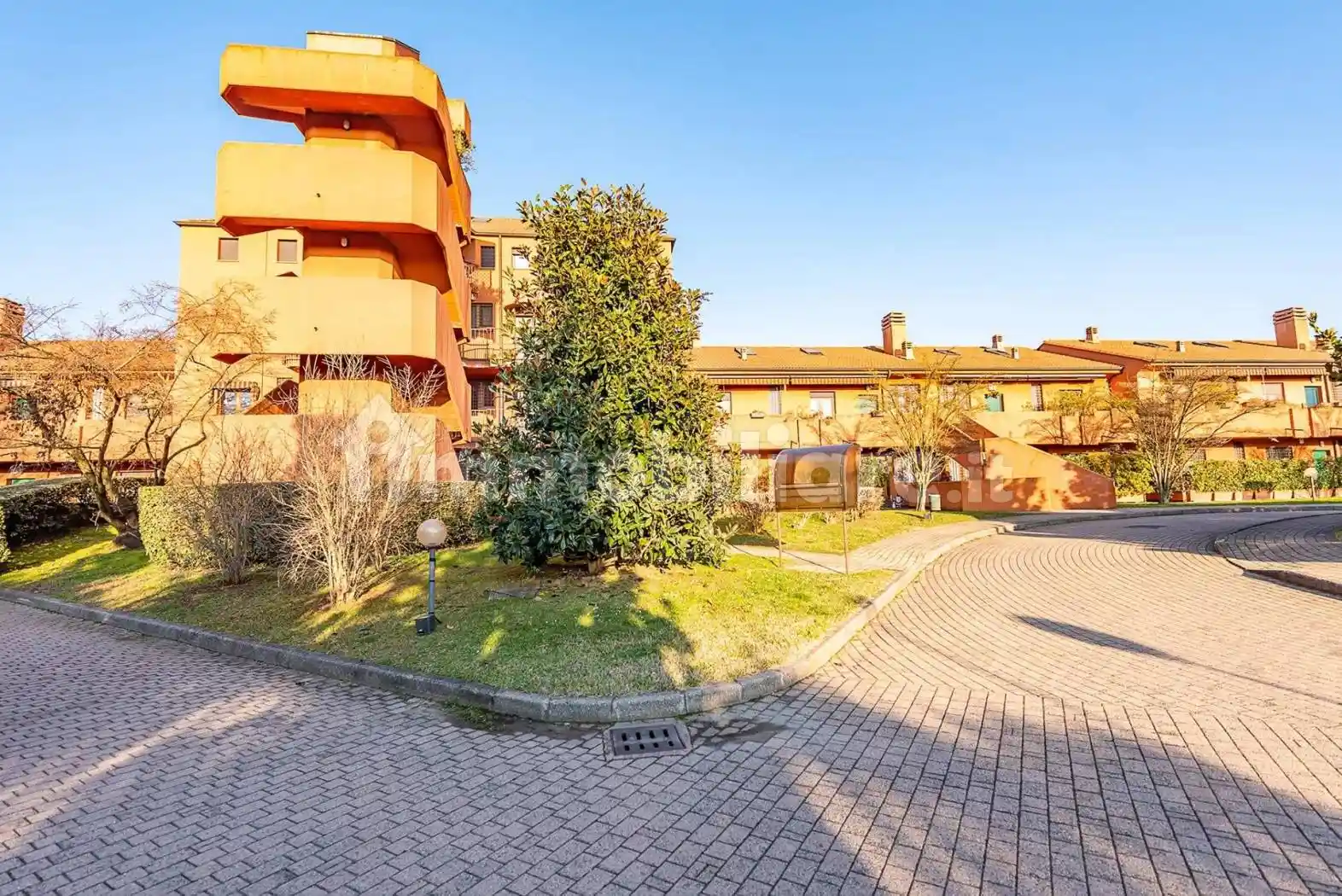 Appartamento in vendita a Lainate