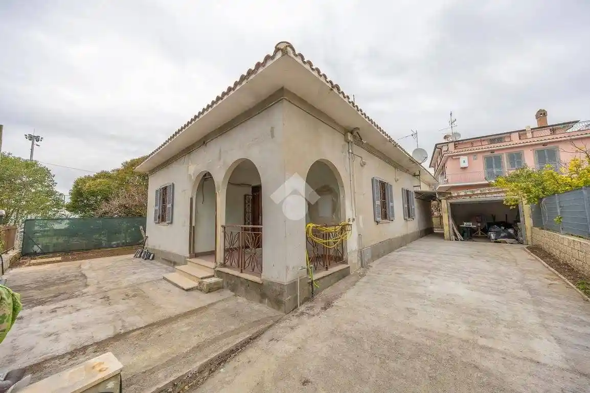 Villa in vendita a Roma