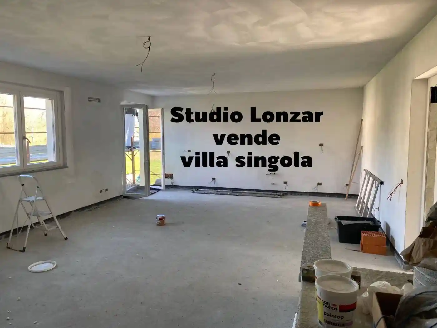 Villa in vendita a Leggiuno