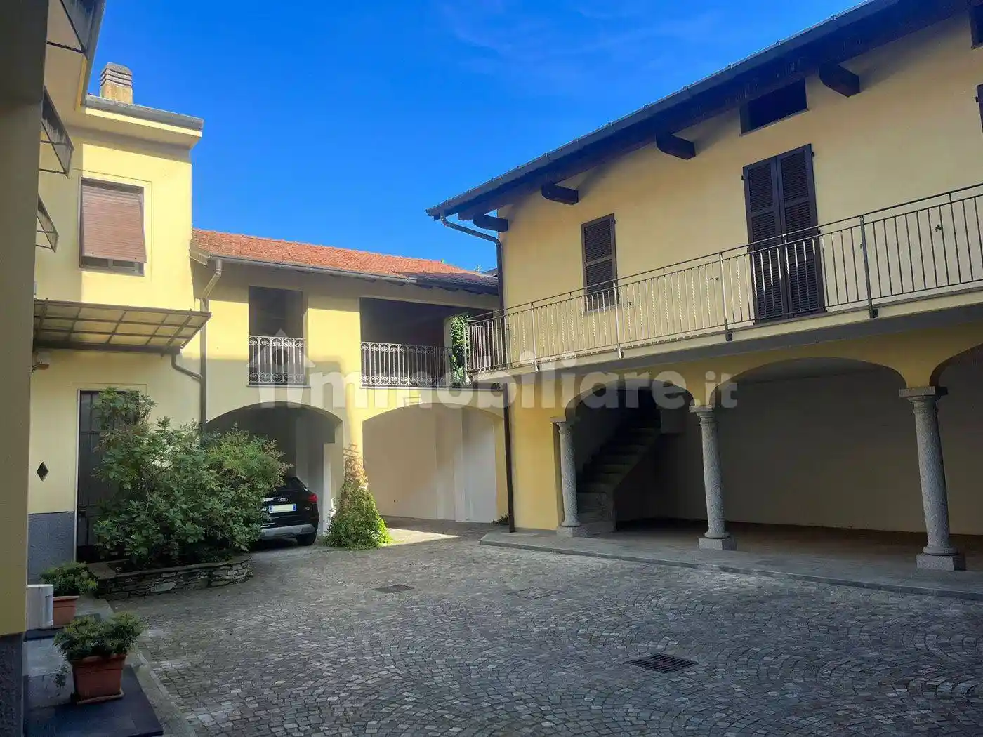 Villa in vendita a Gallarate