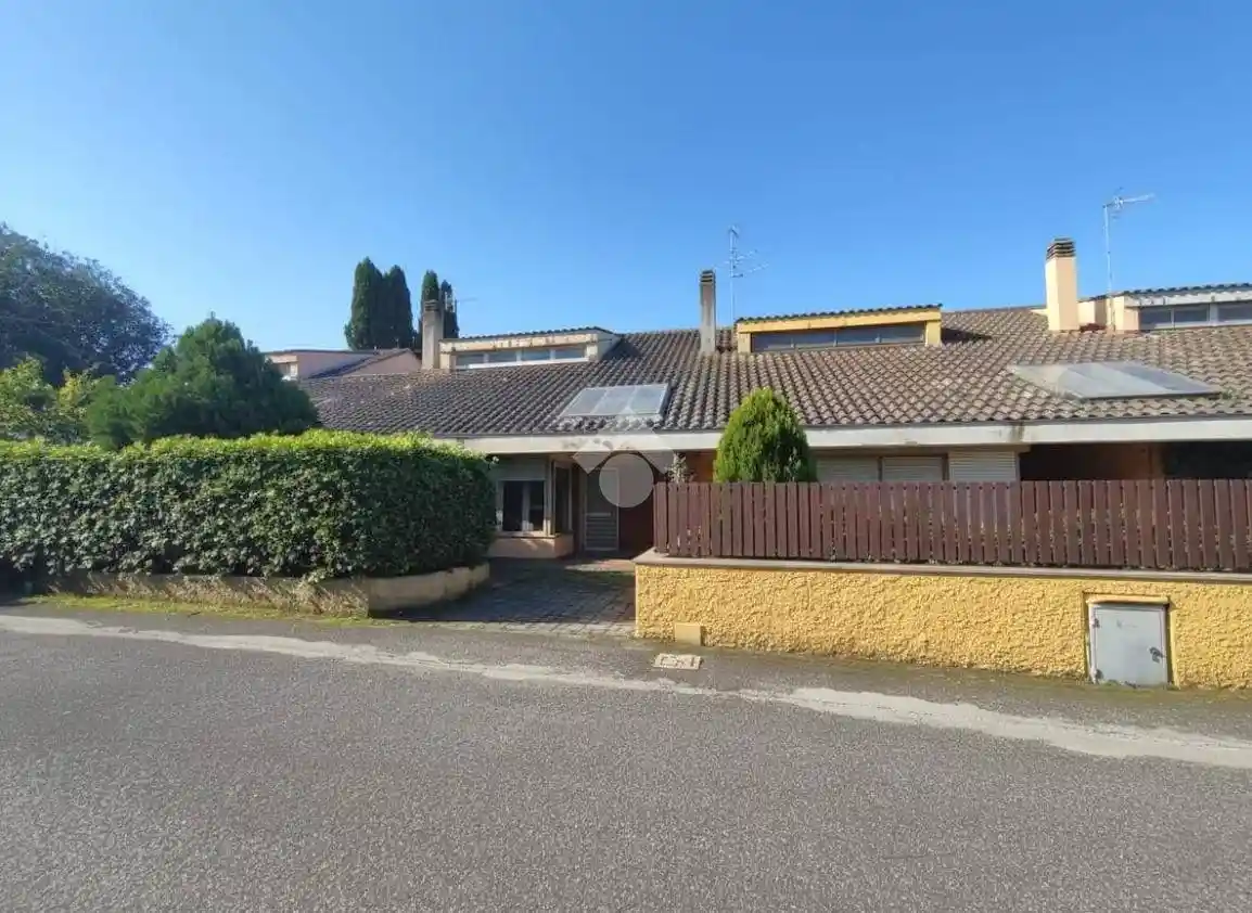 Villetta a schiera in vendita a Tarquinia