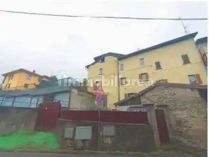 Appartamento in vendita a Ferrera di Varese