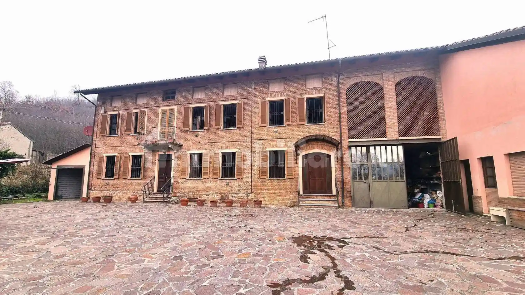 Rustico - Casale in vendita a Cortiglione