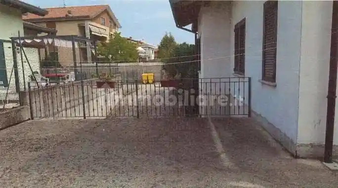 Villa in vendita a Turate