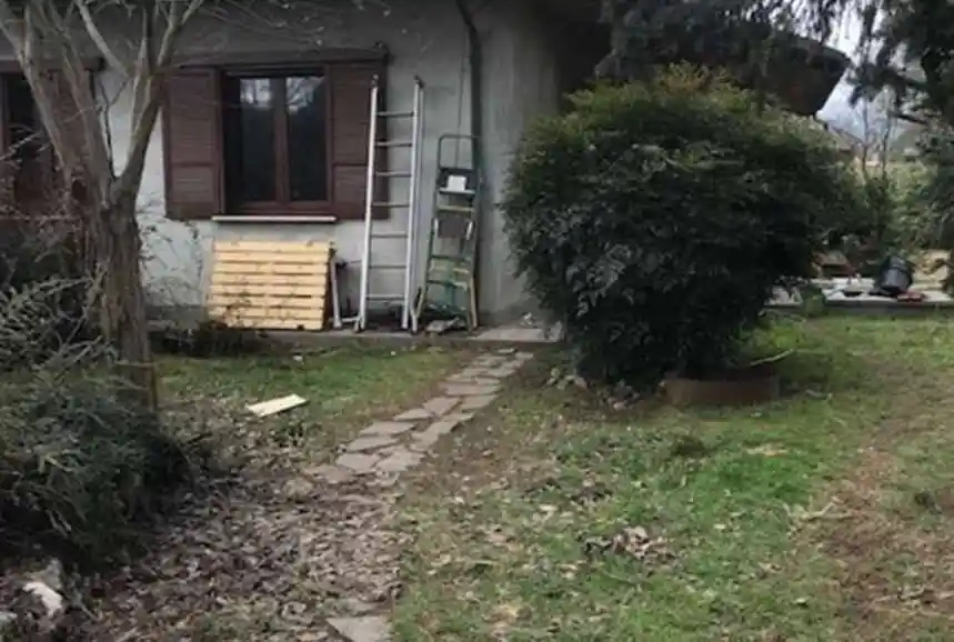 Villa in vendita a Cadrezzate con Osmate