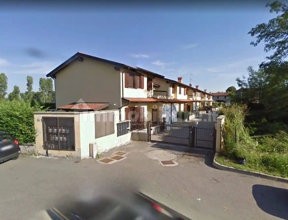 Villetta a schiera in vendita a Landriano