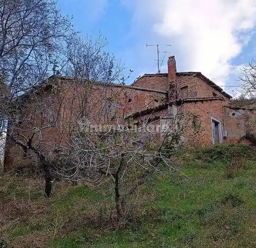 Rustico - Casale in vendita a Urbino
