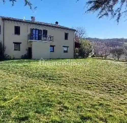 Rustico - Casale in vendita a Urbino
