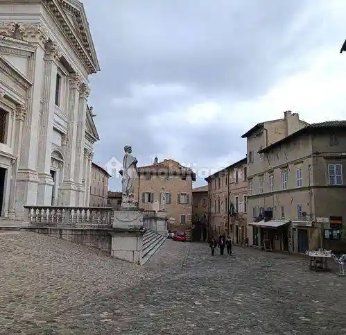 Appartamento in vendita a Urbino