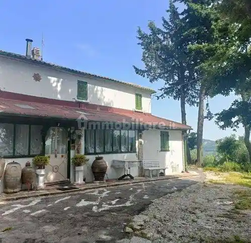 Rustico - Casale in vendita a Pesaro