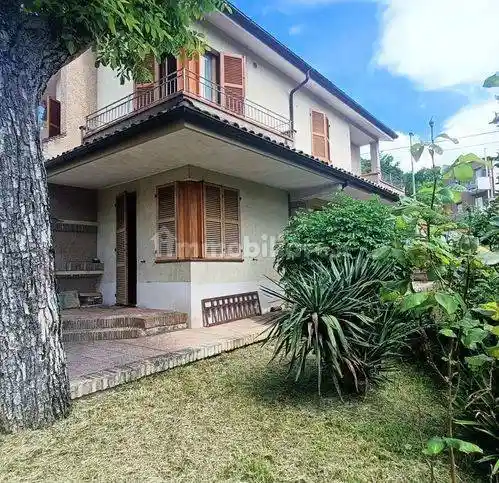 Villa in vendita a Fermignano