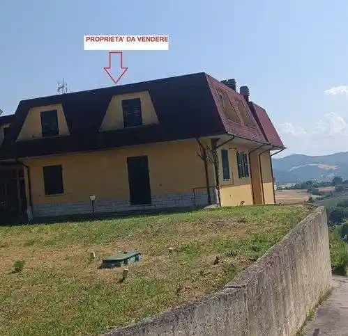 Villetta a schiera in vendita a Montefelcino