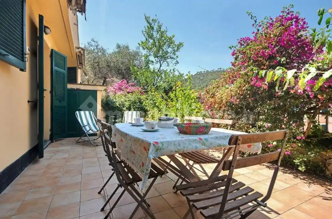 Appartamento in vendita a Bonassola