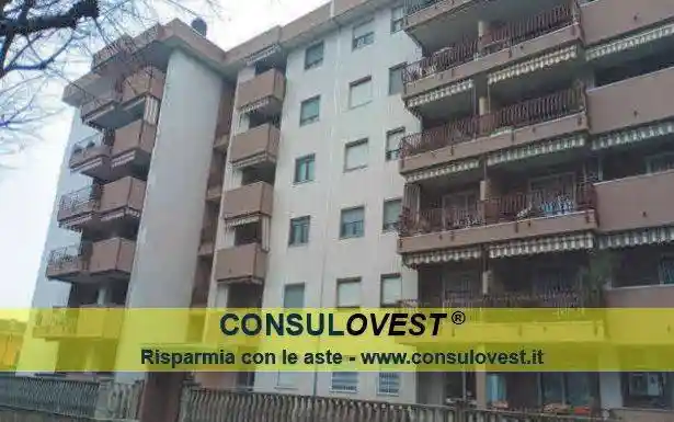 Appartamento in vendita a Corsico