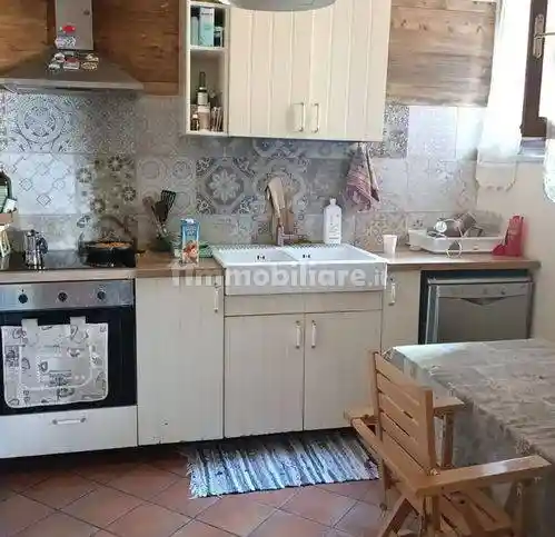 Villa in vendita a Vernio