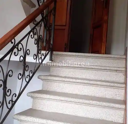 Villa in vendita a Vernio