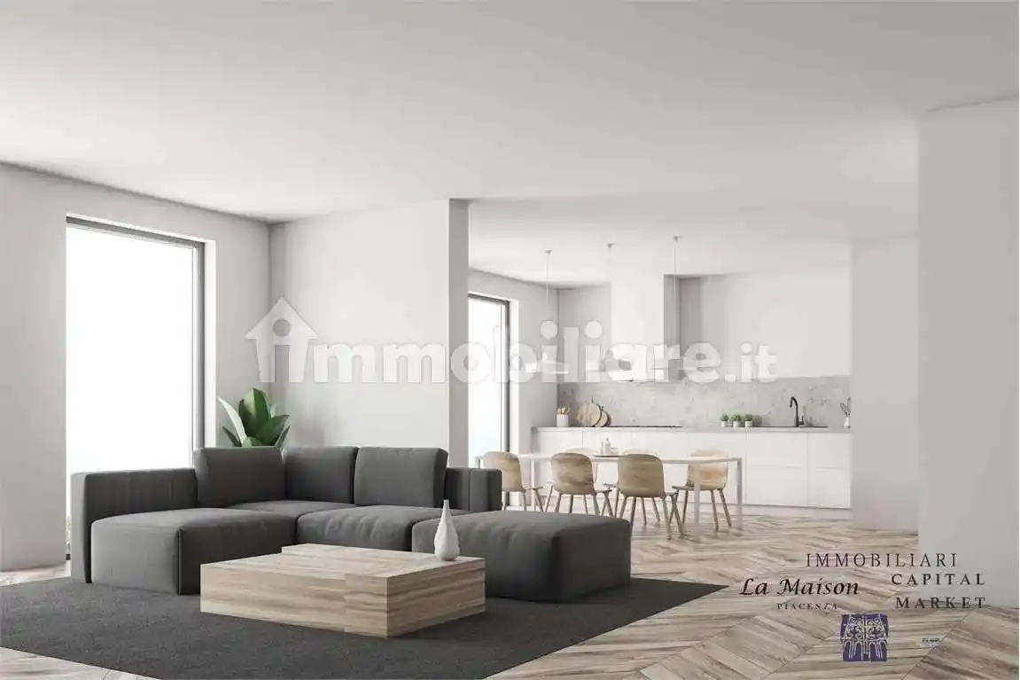 Appartamento in vendita a Piacenza
