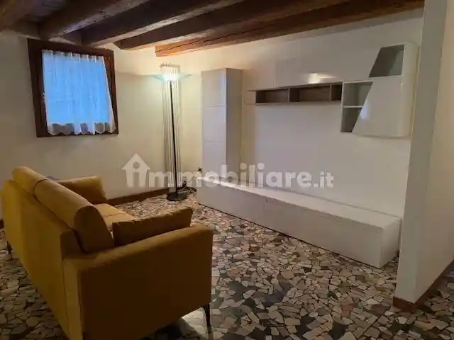 Appartamento in affitto a Vicenza