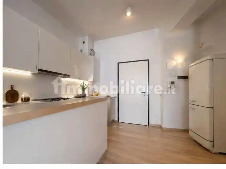 Appartamento in vendita a Milan