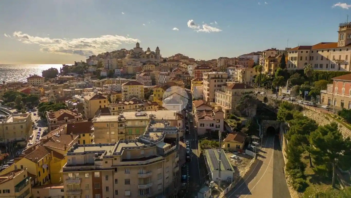 Appartamento in vendita a Imperia