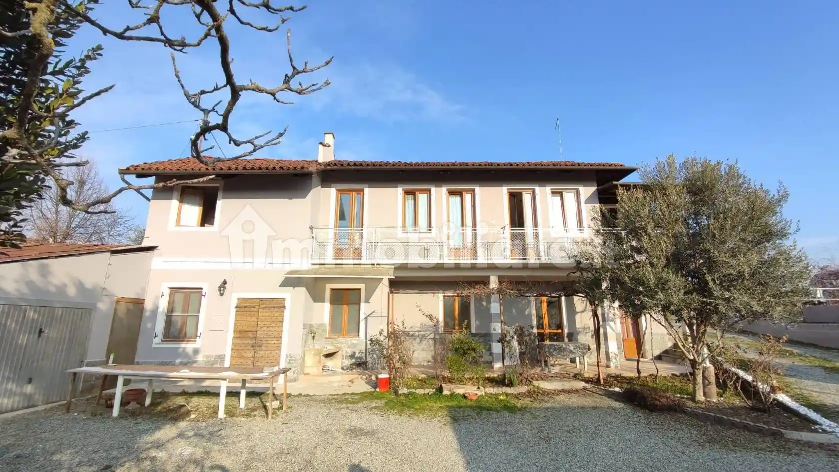 Rustico - Casale in vendita a Saluzzo