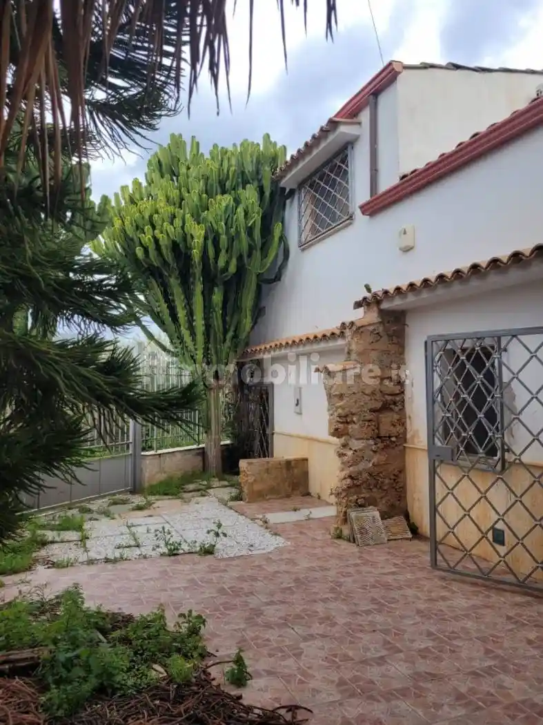 Villa in vendita a Palermo