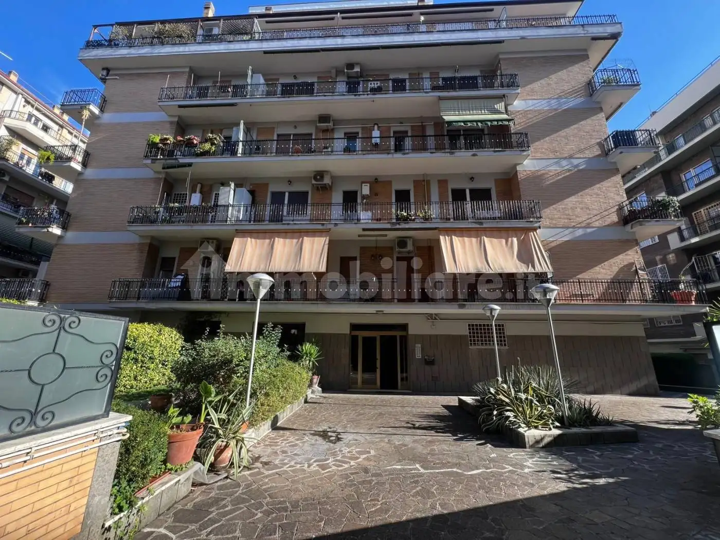 Appartamento in vendita a Roma