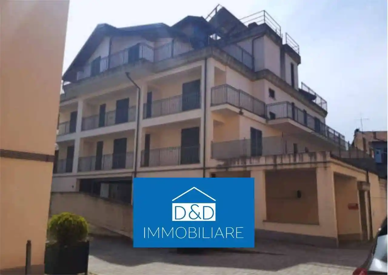 Palazzo - Stabile in vendita a Nizza Monferrato