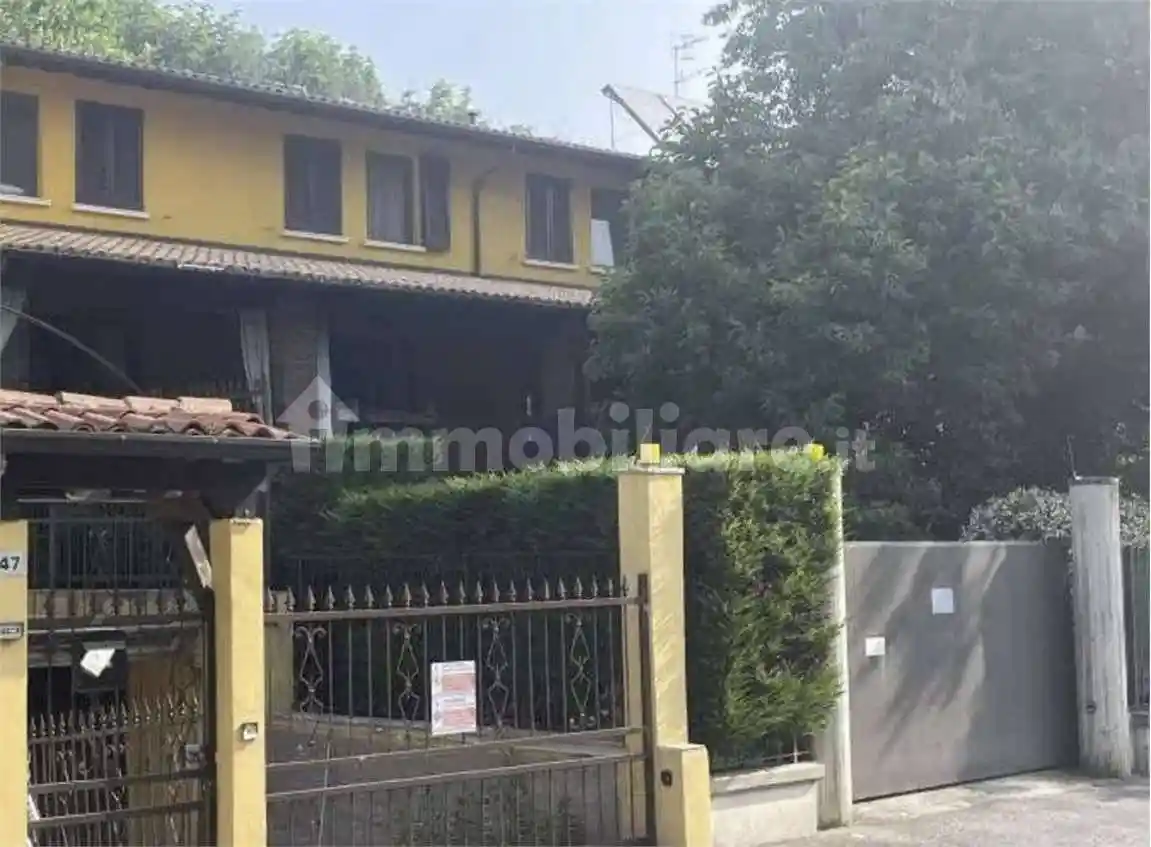 Villa in vendita a Nave