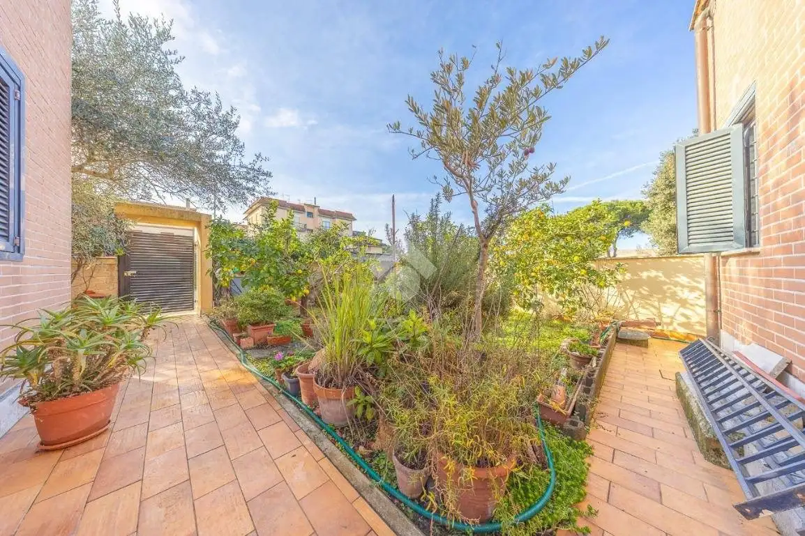 Villetta a schiera in vendita a Roma