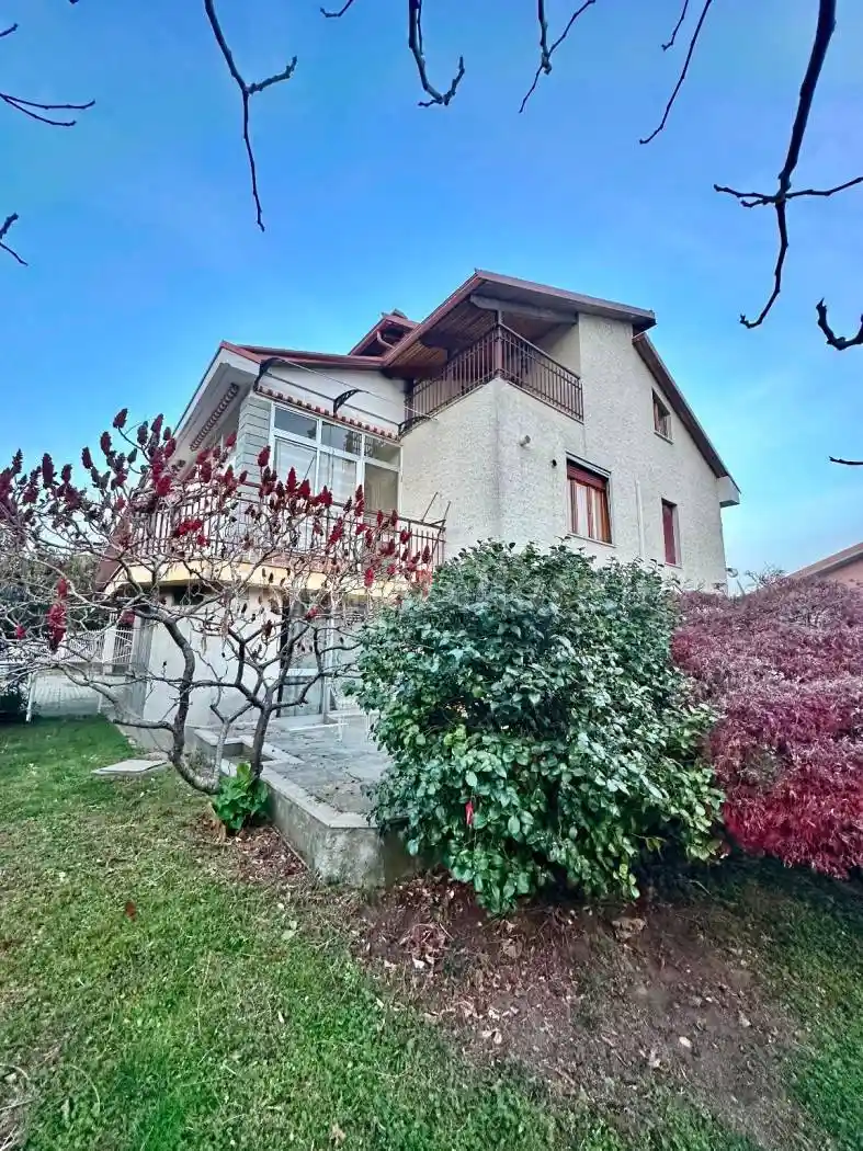 Villa in vendita a Sangano