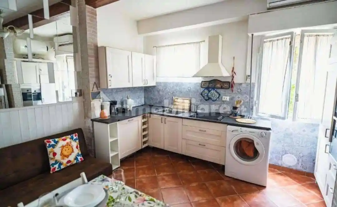 Appartamento in vendita a Ameglia