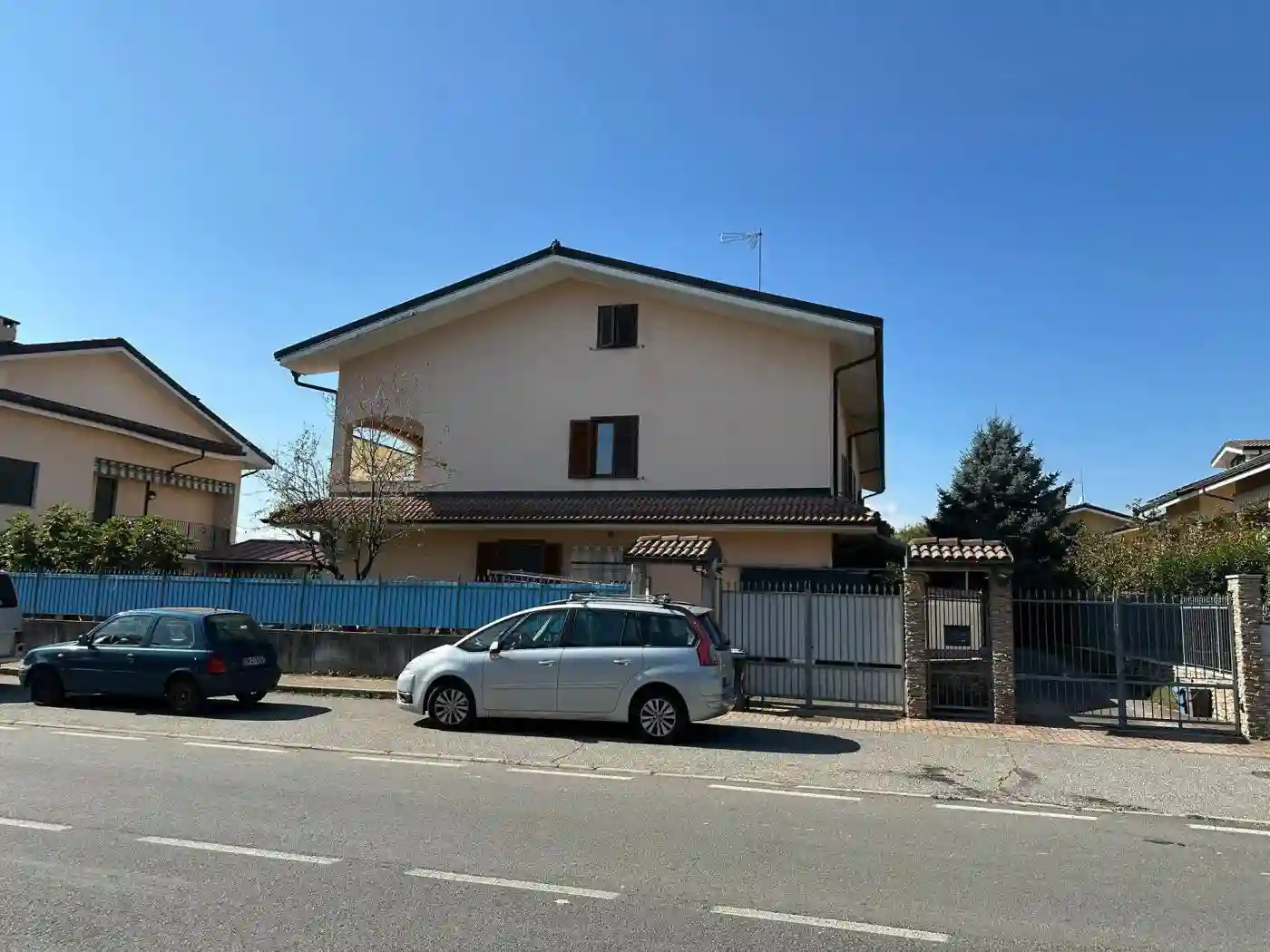 Villetta a schiera - foto 2