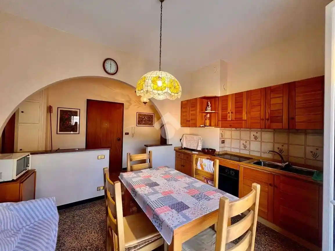 Appartamento in affitto a Finale Ligure