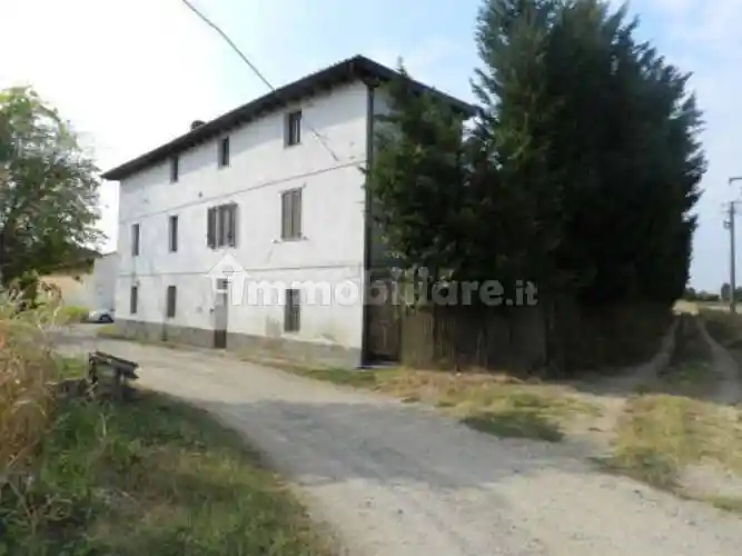 Casa indipendente in vendita a Annicco