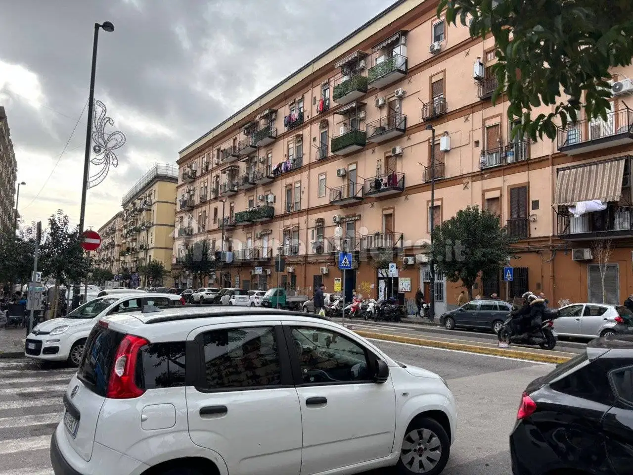 Appartamento in affitto a Napoli