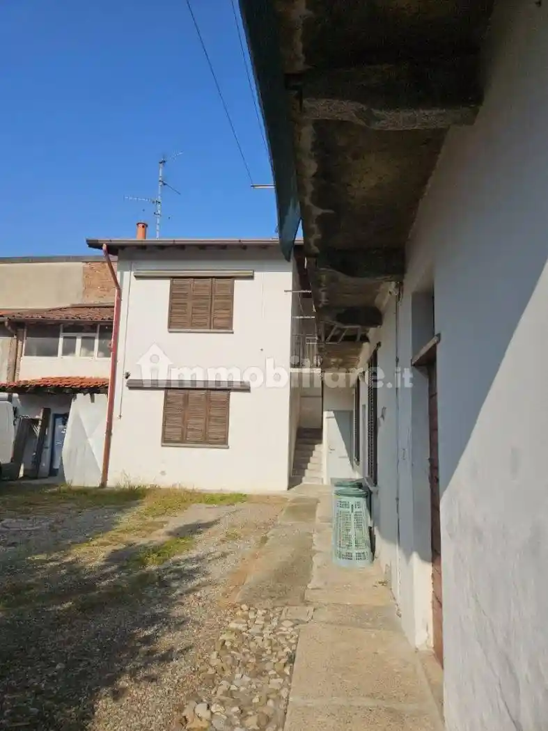 Appartamento in vendita a Carate Brianza