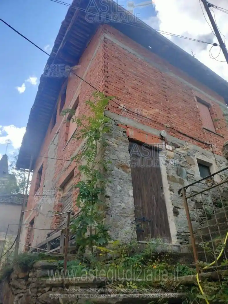 Appartamento in vendita a Gaby