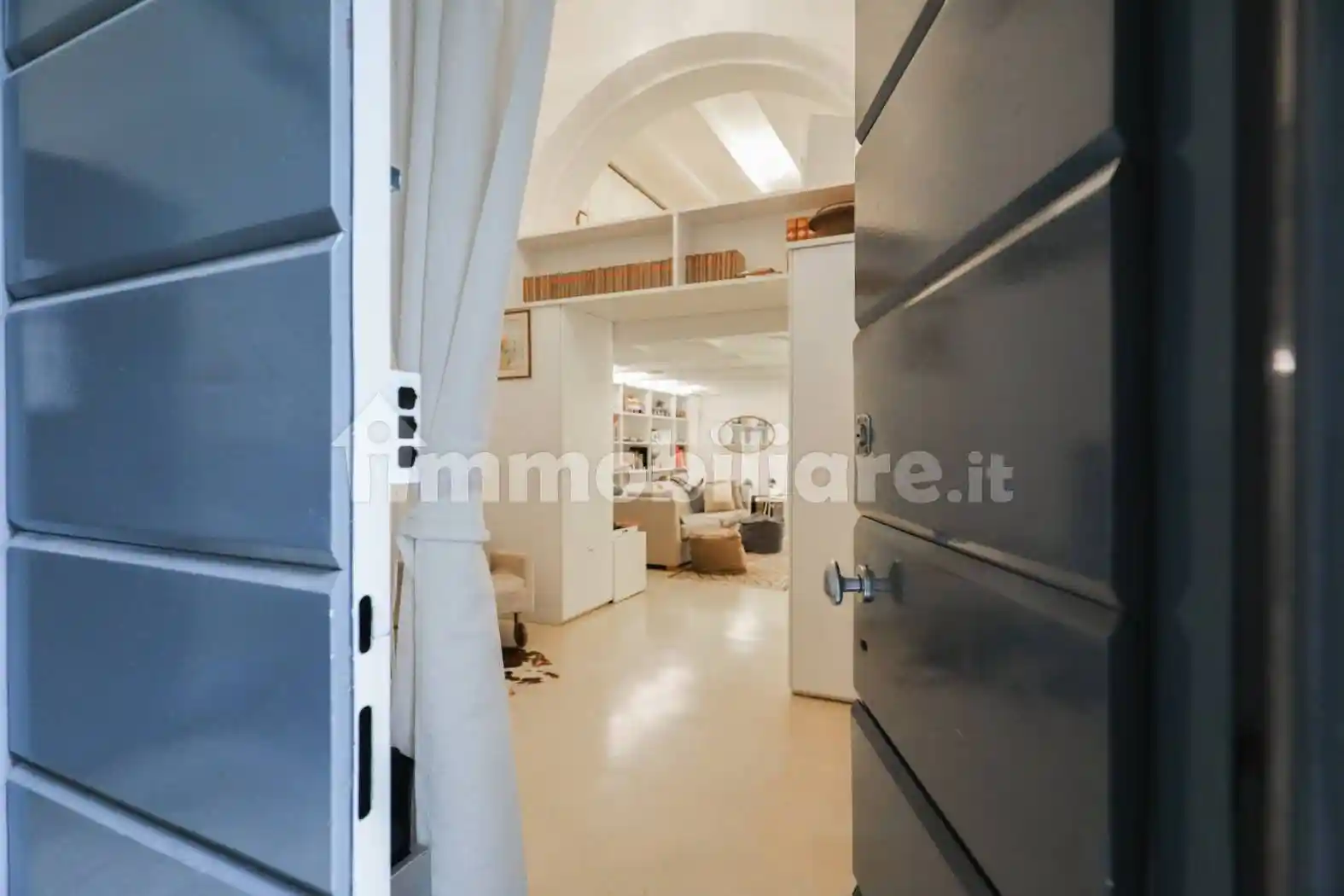 Trilocale viale Coni Zugna, Solari, Milano - foto 2