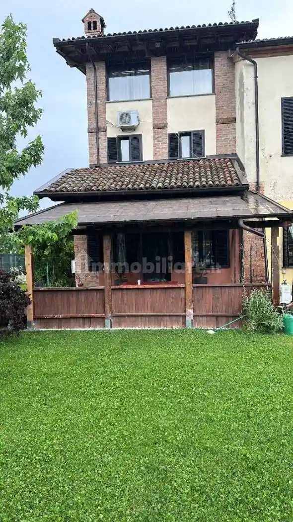 Villa in vendita a Gragnano Trebbiense