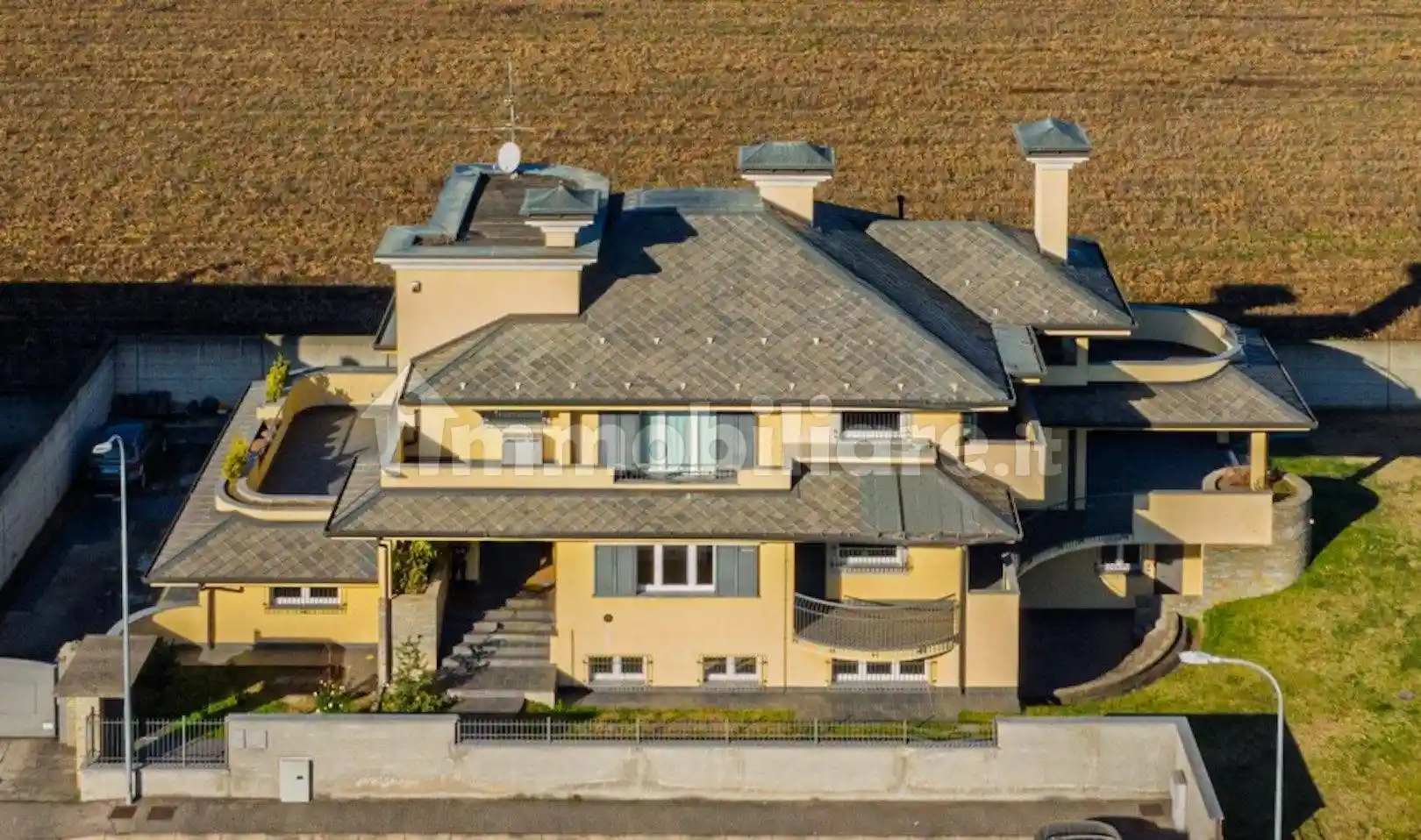 Villa in vendita a Parabiago