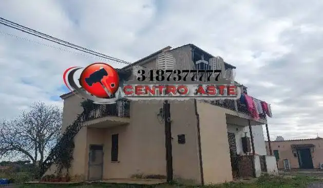 Appartamento in asta a Roma