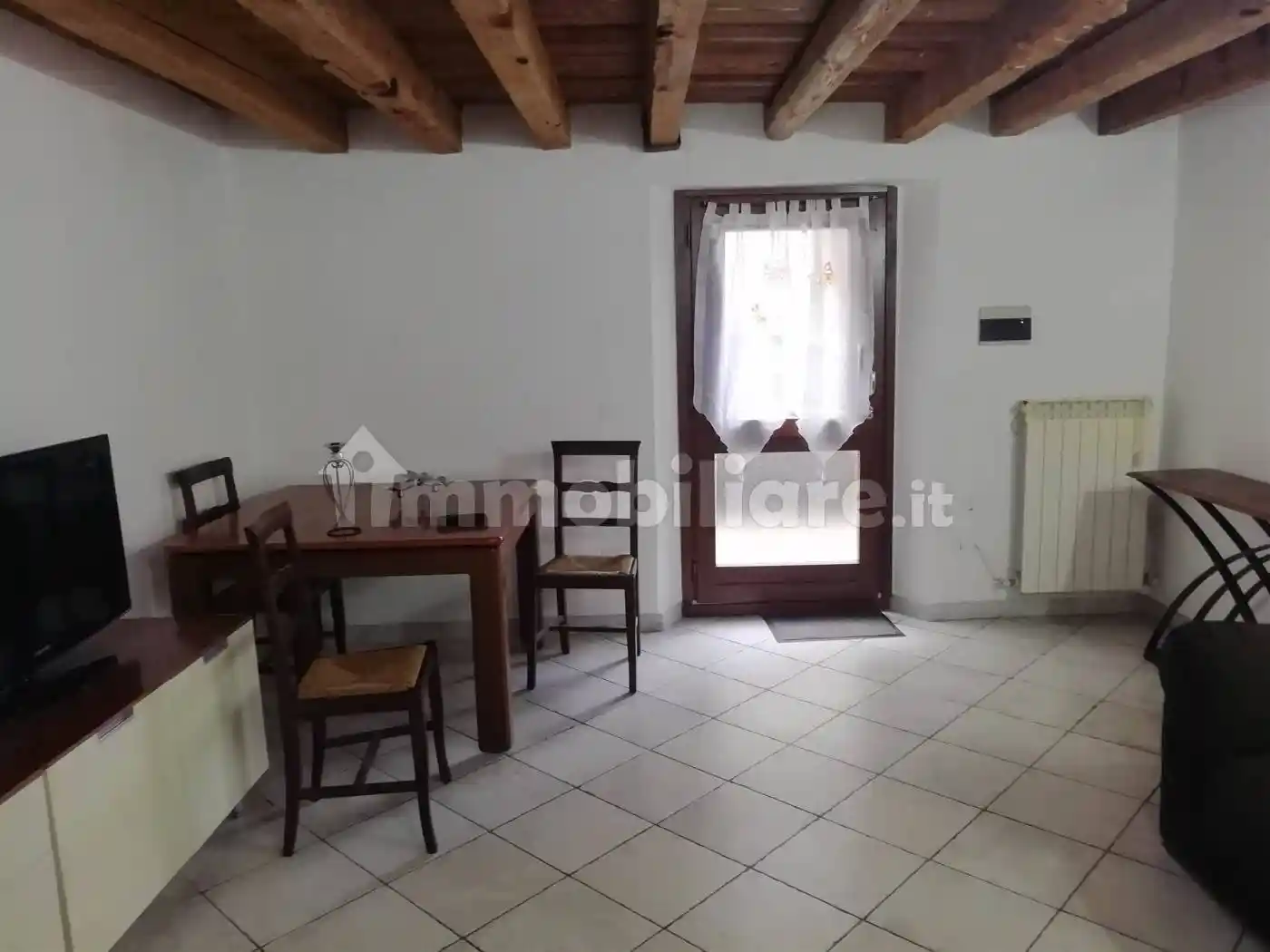 Appartamento in affitto a Camerata Picena