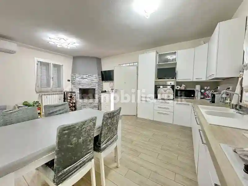 Casa indipendente - foto 2