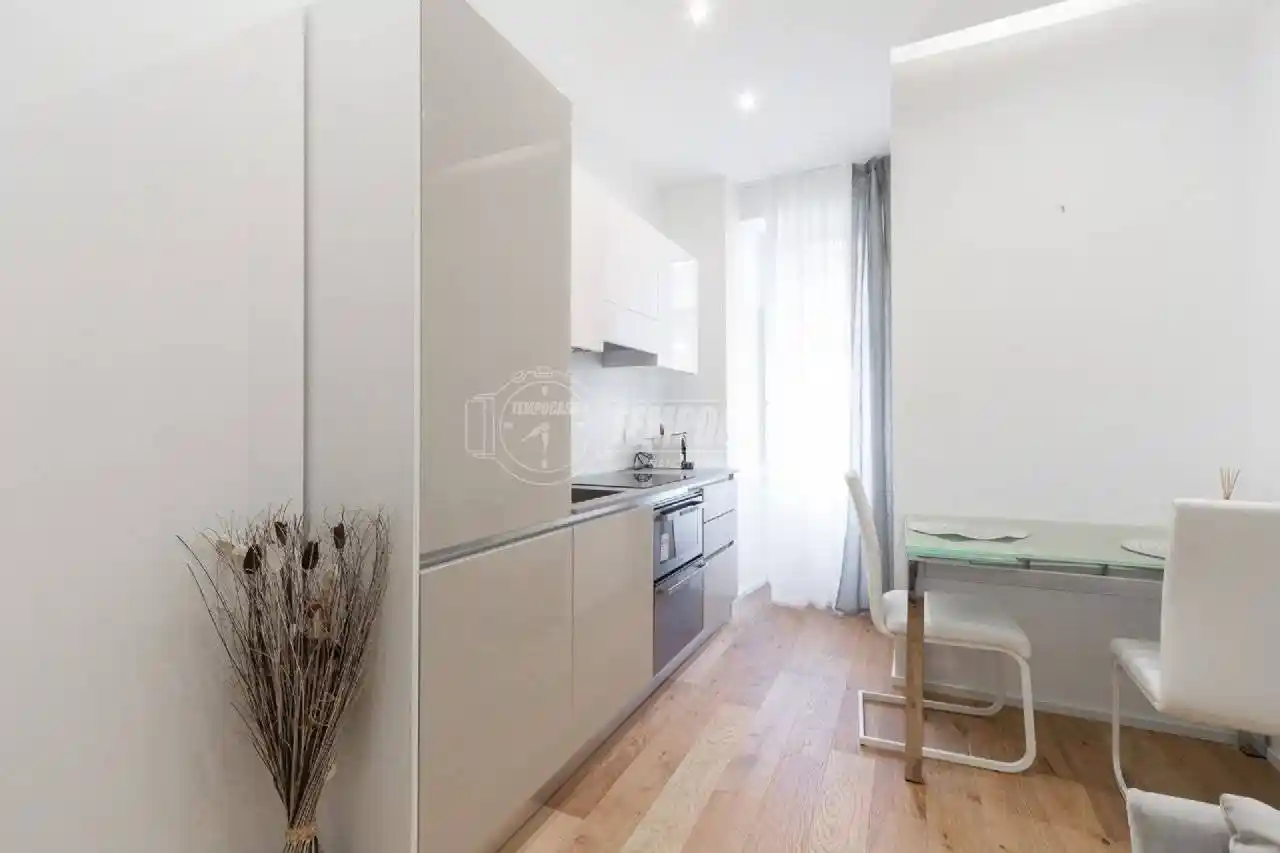 Bilocale via Giuseppe Marcora 7, Porta Nuova, Milano - foto 4